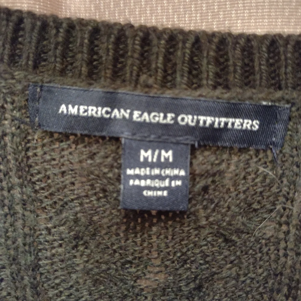 American Eagle Outfitters Women's Sweater Size M - Picture 2 of 5